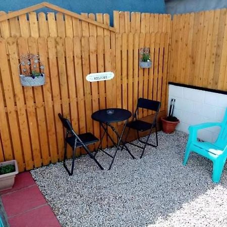 1Bedroom Self Contained Apartment Ennis Exterior photo