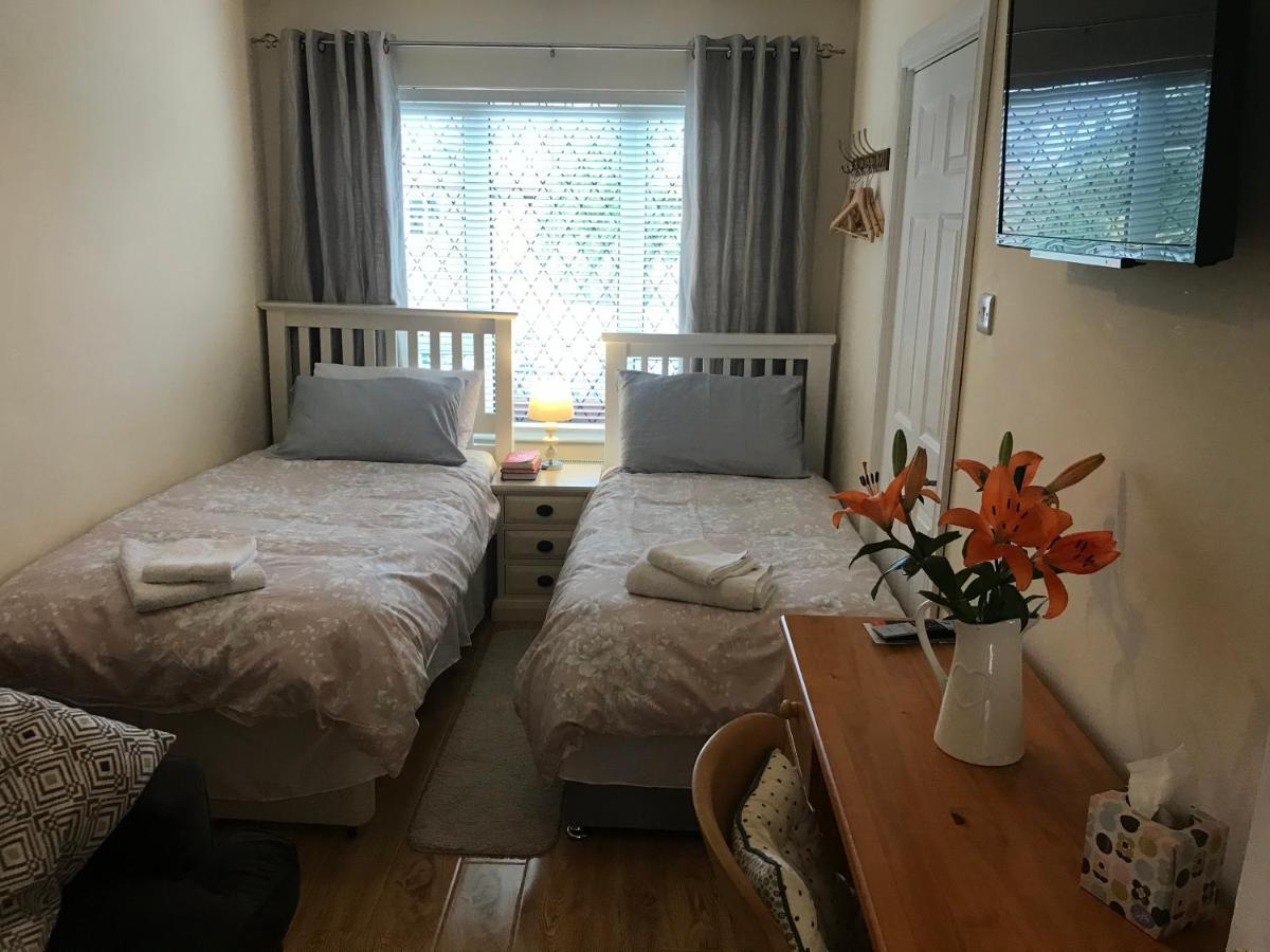 1Bedroom Self Contained Apartment Ennis Exterior photo